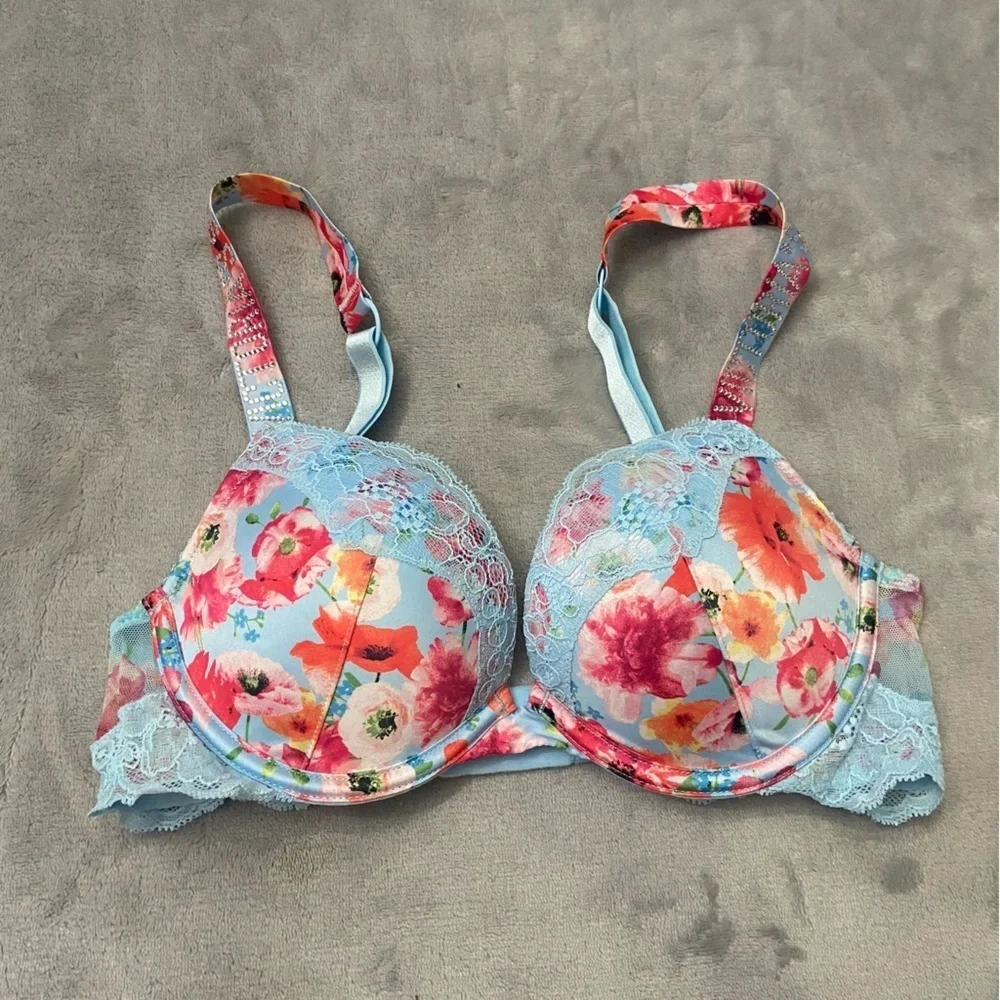 New! Victoria’s Secret Very Sexy Shine logo strap push-up bra 10267